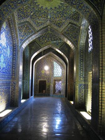 世界遺産のモスク（イラン）_e0031500_17424057.jpg
