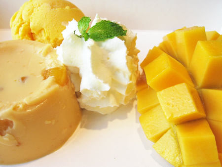 食べまくり デザート編_b0016049_0243033.jpg