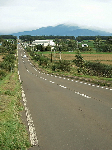 旭岳～道東（７）　オシンコシンの滝～遠音別川～硫黄山へ_b0053765_10592789.jpg