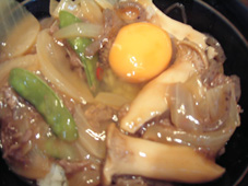 『de-昼』【とろみ牛丼編】_c0048265_11463059.jpg