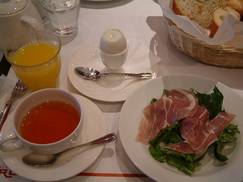 「ブロガーさんと優雅な朝食　渋谷VIRONにて」_a0000029_10214530.jpg