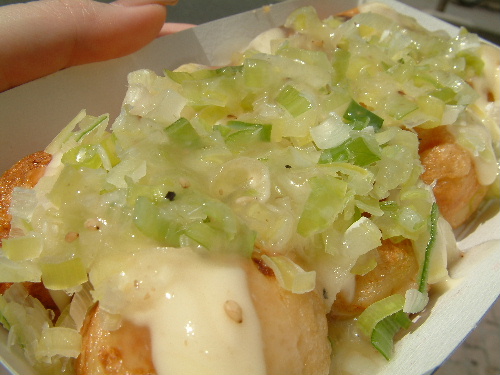 「第八蛸華丸でたこ焼き&アニヴェルセルでCafe」_a0000029_16301127.jpg