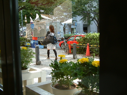 「第八蛸華丸でたこ焼き&アニヴェルセルでCafe」_a0000029_16512529.jpg