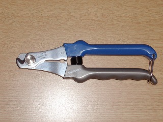 CABLECUTTER_e0026777_17102545.jpg