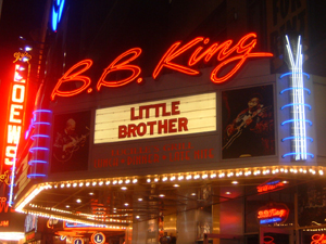 リトル・ブラザー in NYC    ～Little Brother @B.B. King\'s in NYC 2005/9/13～ _d0003936_1424246.jpg