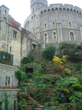 Beautiful garden...in Winsor castle_b0038247_6204611.jpg