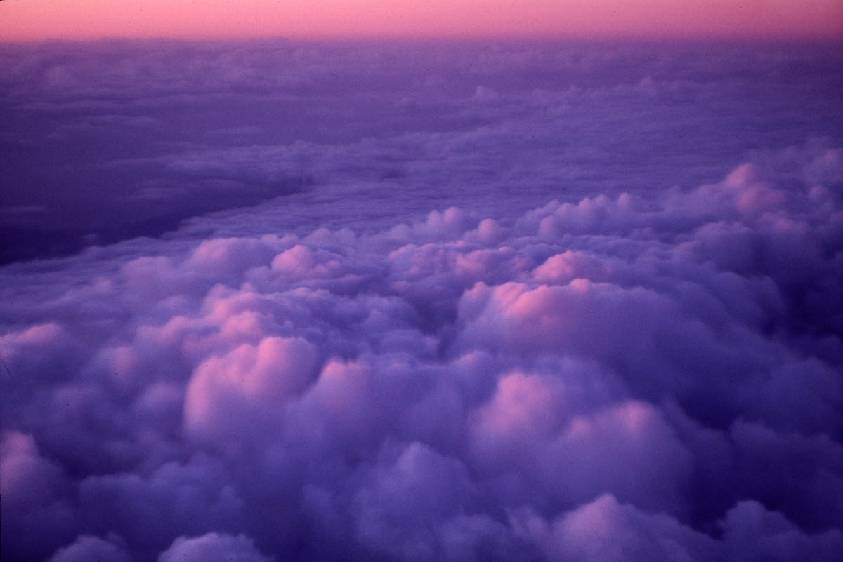 飛行機の窓から_e0083036_230282.jpg