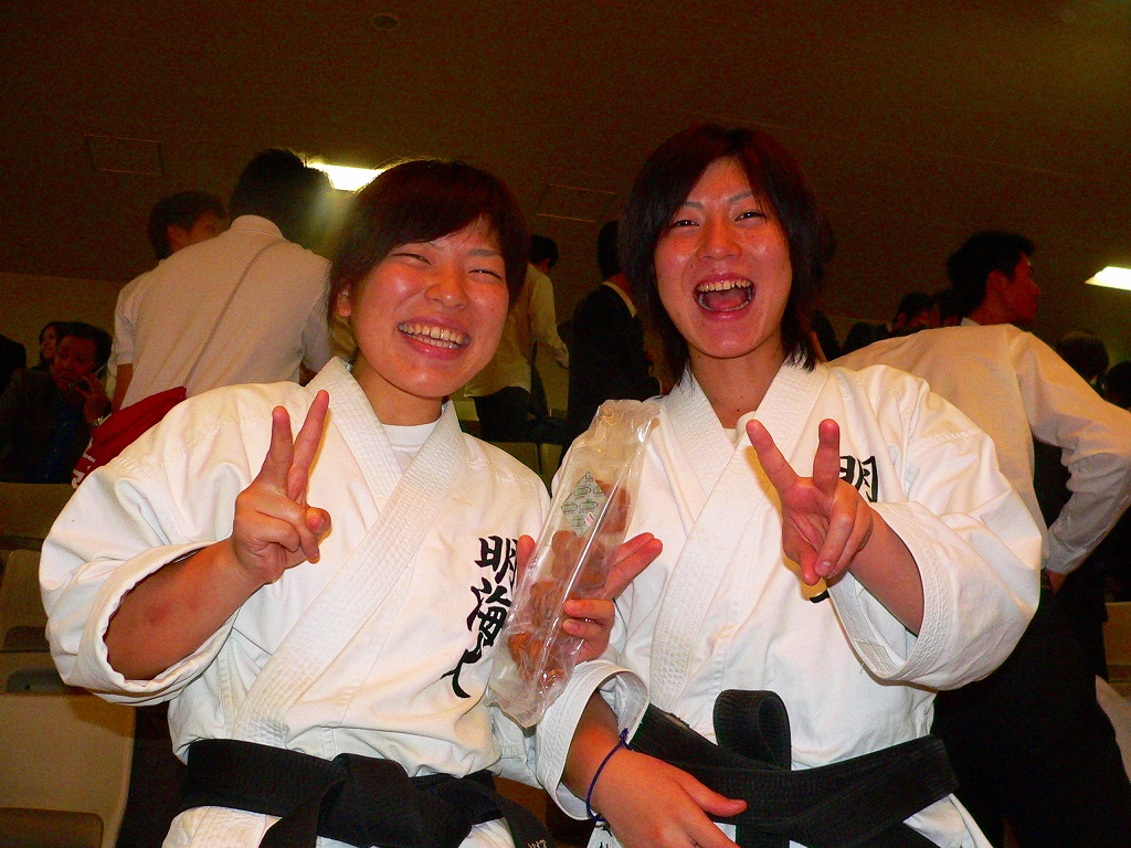由利子と里枝 成徳会写真帳 由利子と里枝 成徳会写真帳