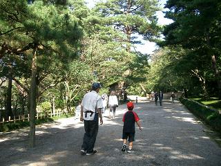 のんびり家族旅行記　－その５－　＜特別名勝＞兼六園編_c0005619_1152052.jpg