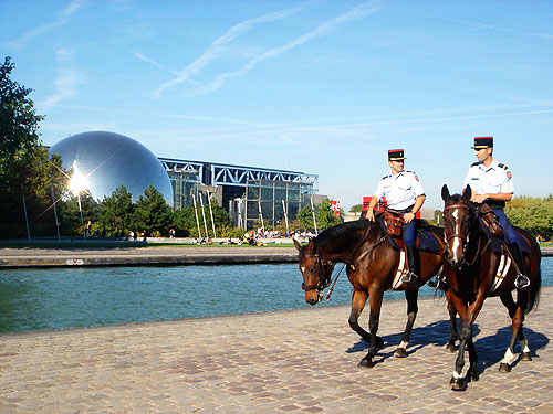 未来公園 La Villette_c0024345_20133725.jpg