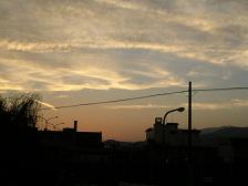 秋の夕暮れは、人の心を悲しくさせる?_c0049950_22211246.jpg
