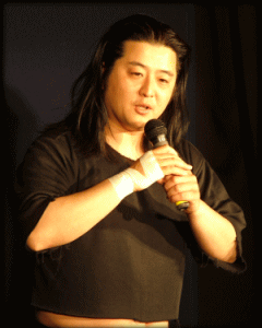 e0038108_3411198.gif