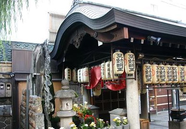 法善寺横丁 水かけ不動さん_a0045381_14443368.jpg
