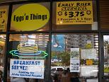 Eggs\'n Thingsのパンケーキ。_c0055324_23414350.jpg