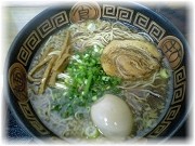 ラーメン ： 尾道学校_a0036334_1391474.jpg