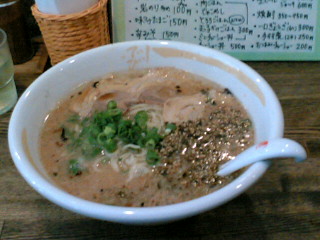 ラーメンねたをひとつ_e0026541_19522272.jpg