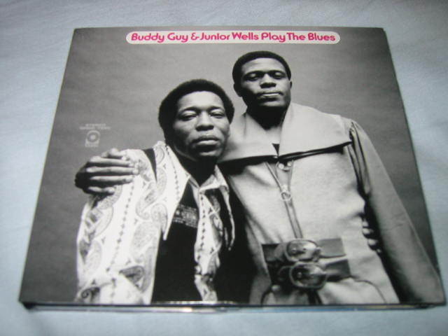 Buddy Guy & Junior Wells Play The Blues_b0042308_221491.jpg