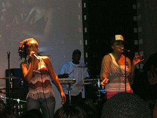 e0048909_601682.jpg