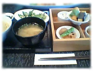 『泥武士』でランチ(銀座/オーガニック料理) _a0067806_2385490.jpg