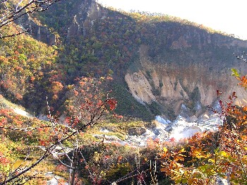 登別地獄谷　地獄の釜を開けて待ってるぞ～_c0062106_1949515.jpg