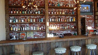 新しいお店_e0065084_16553290.jpg