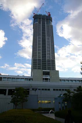 e0037235_0375913.jpg