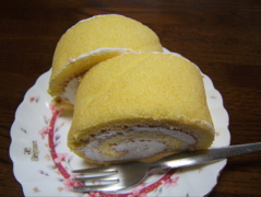 菓れんのロールケーキ_c0004024_22125652.jpg