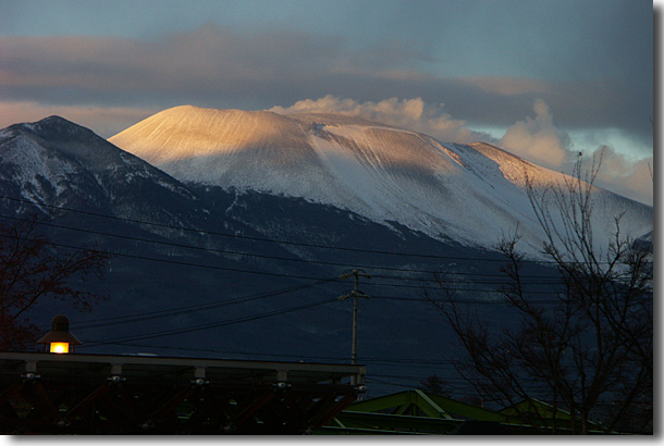 冬姿の八ヶ岳と浅間山_e0070545_0325635.jpg