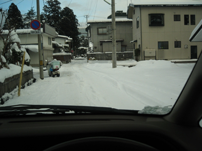 偏光レンズの見え方:雪道の運転編_c0003493_15372574.jpg
