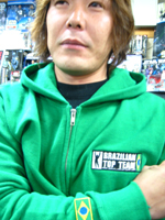 男なら戦うべひ!!_f0004730_1841143.jpg