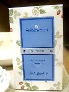 berryはお好き？ ： WEDGWOODのブルーベリービスケット_c0018586_21113935.jpg