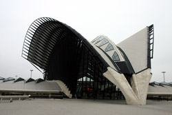 LYON TGV station_d0031968_701154.jpg