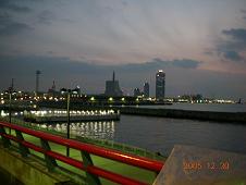 e0068904_1195570.jpg