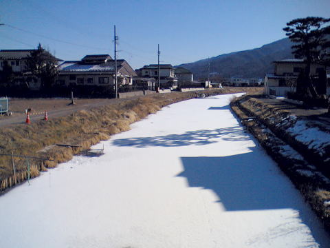 今年最後の一枚はこれで。_c0057821_1627125.jpg