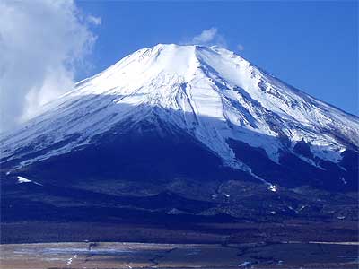 今年の富士山は薄化粧_a0001068_10573495.jpg