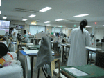 b0043506_1483823.gif