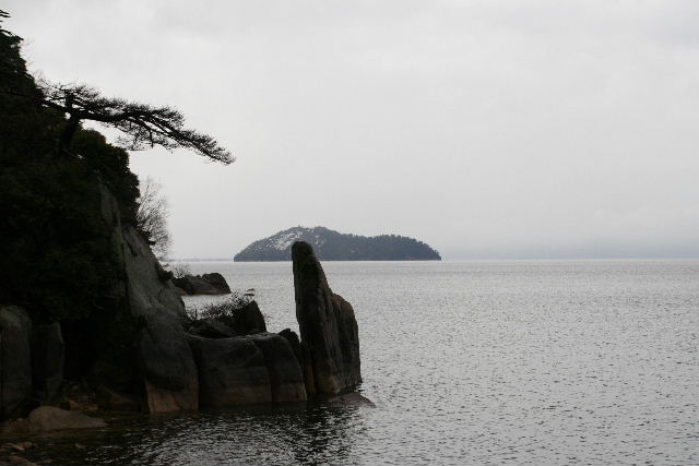 湖西雪景色～海津大崎_b0055171_2336117.jpg