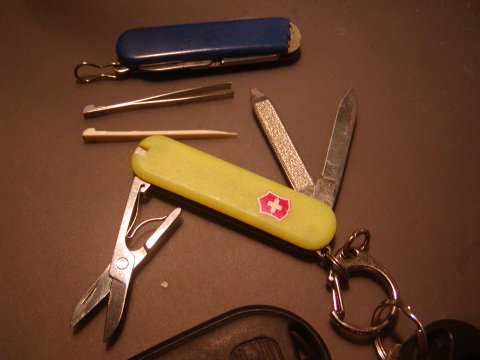 ビクトリノクス クラシック Victorinox Classic 山より道具