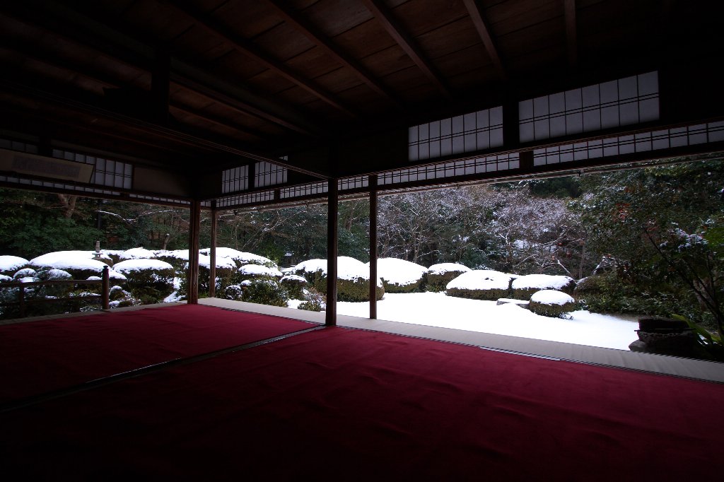 雪の詩仙堂_e0051888_1947157.jpg
