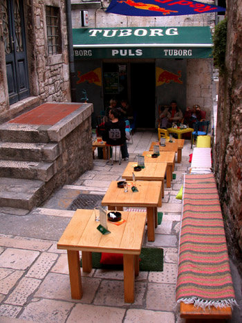f0039021_8295213.jpg