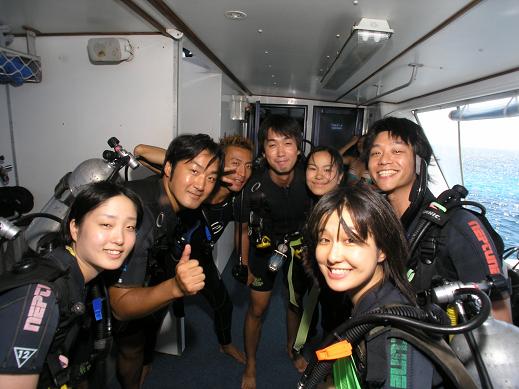 09 DEC 2005　Diving Lesson 4 ～Dive into Great Barrier Reef～_c0000751_10513991.jpg