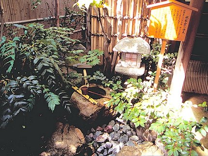 塀について_e0065084_1514726.jpg