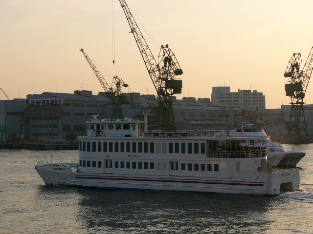 クルーズ・神戸_a0042310_16223825.jpg