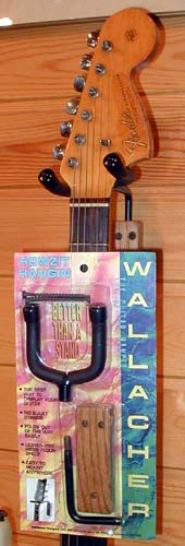 Wallacher Folding Guitar Hanger (Wood)_e0053731_18264887.jpg