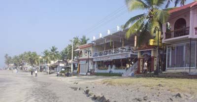 Kovalam Beach, Kerala, Part 2_a0062410_19204994.jpg