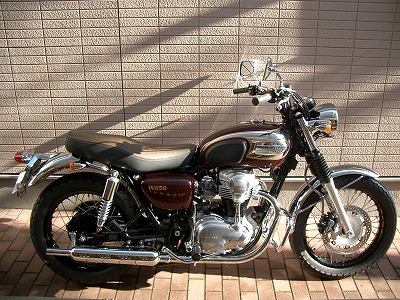 kawasaki W650限定クロームバージョンの紹介 : Y氏のエンジン