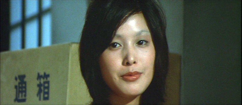 横山リエ（Rie Yokoyama）「女囚701号　さそり」（1972年）_e0042361_23222537.jpg