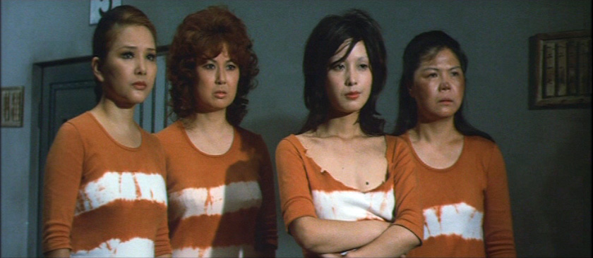横山リエ（Rie Yokoyama）「女囚701号　さそり」（1972年）_e0042361_2322955.jpg