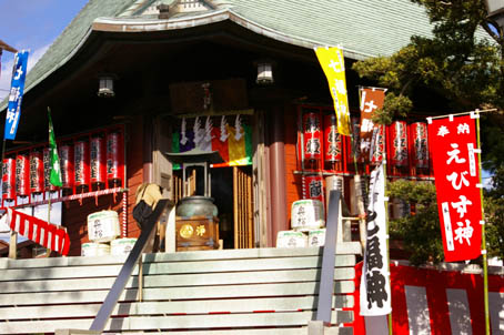 シリーズ「鎌倉・江の島七福神巡り」⑥恵比寿天（本覚寺）_c0014967_941890.jpg