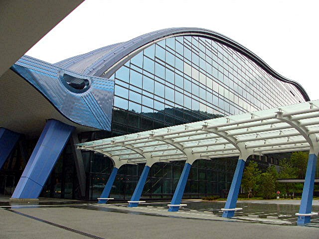 九州国立博物館(福岡県 太宰府市)_a0042310_2026464.jpg